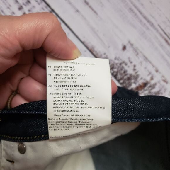 Men's Jeans by Hugo Boss stretch 32 dark wash. - Picture 12 of 12